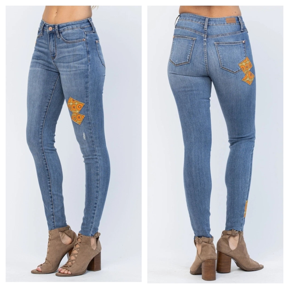 JUDY BLUE Mid Rise 70s Patchwork Skinny Jeans JB88507 Size 5/27